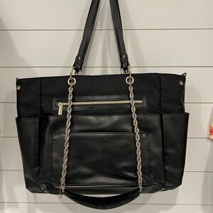 Beis travel diaper bag